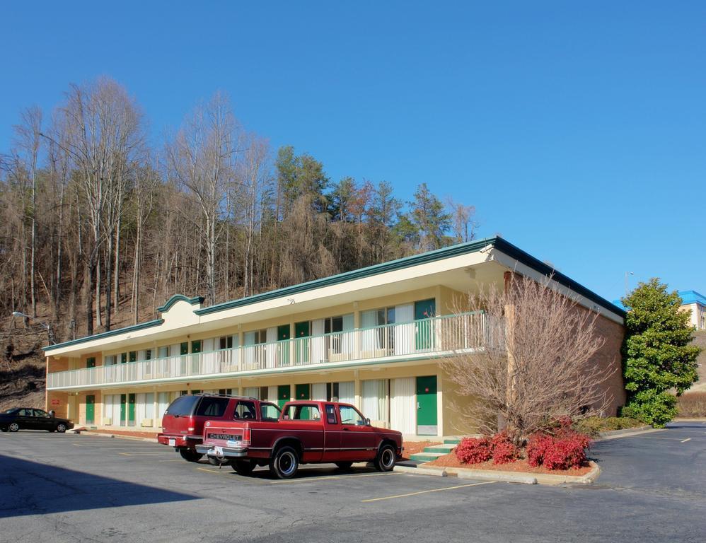 Econo Lodge Martinsville Extérieur photo